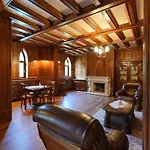 Gasthuis The Castle - Your Unique Way Of Retreat 3*