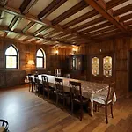 Gasthuis The Castle - Your Unique Way Of Retreat